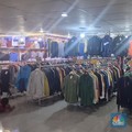 Sentra pakaian thrifting atau impor bekas di Pasar Metro Atom, Sawah Besar, Jakarta Pusat, Senin (27/10/2025). (CNBC Indonesia/Chandra Dwi Pranata)