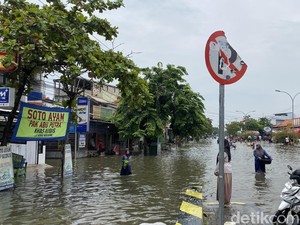 Fakta-fakta Dampak Banjir Semarang, 2 Tewas dan 2 Anak Hanyut