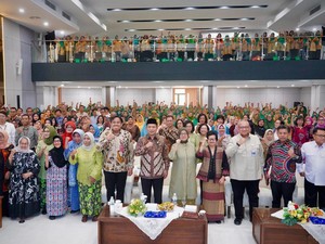 Menkop Resmikan Gedung Koperasi Setia Bhakti Wanita di Jatim
