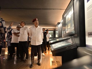 Mensos Puji Museum BI Ajak Siswa Sekolah Rakyat Belajar Literasi Keuangan