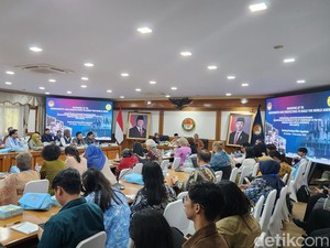 Akademisi Dunia Kumpul di IPDN, Bahas Gagasan Sukarno soal Gerakan Non-Blok