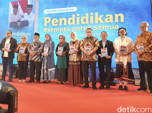 Mendikdasmen Muti Luncurkan Buku di Satu Tahun Pemerintahan, Ini Isinya