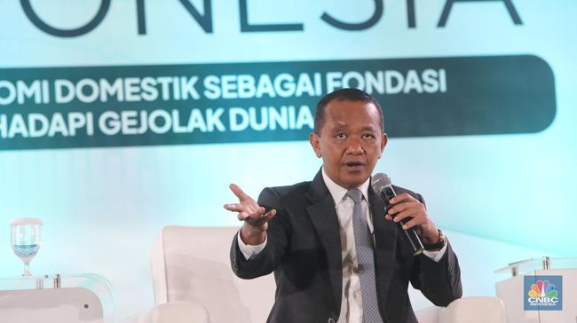 Di Depan Ratusan Ekonom, Bahlil Ungkap Lifting Minyak RI Capai Target