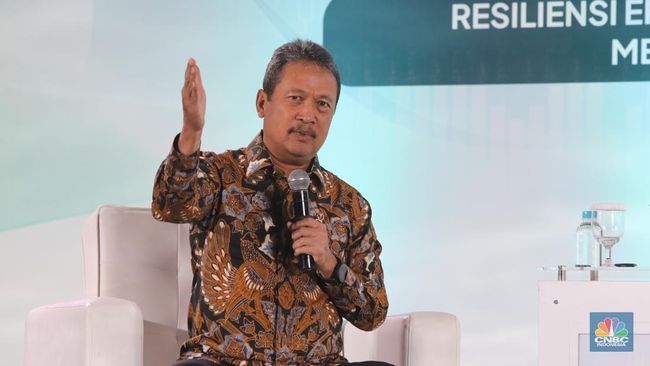 Heboh Hujan Jakarta Mengandung Mikroplastik, Trenggono Khawatirkan Ini