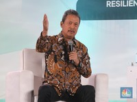 Heboh Hujan Jakarta Mengandung Mikroplastik, Trenggono Khawatirkan Ini