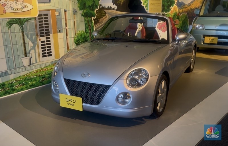 Daihatsu Humobility World, sebuah museum Daihatsu yang berlokasi tepat di samping kantor Daihatsu Motor Headquarter di Ikeda, Osaka, Jepang. (CNBC Indonesia/Ferry Sandi) Daihatsu Humobility World, sebuah museum Daihatsu yang berlokasi tepat di samping kantor Daihatsu Motor Headquarter di Ikeda, Osaka, Jepang. (CNBC Indonesia/Ferry Sandi)