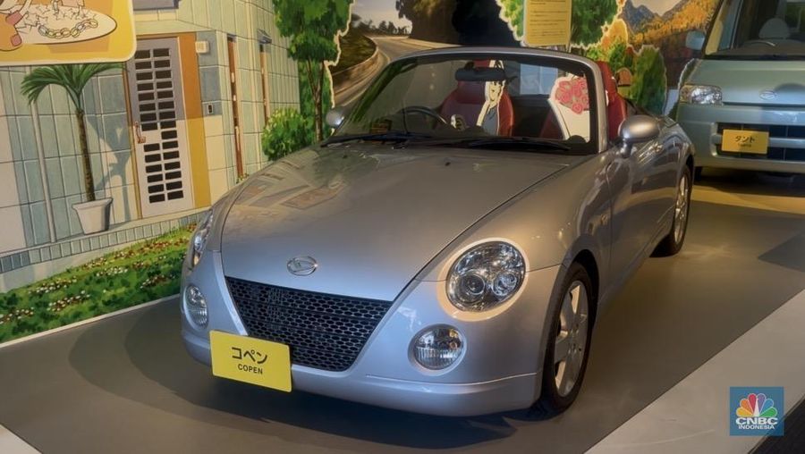 Daihatsu Humobility World, sebuah museum Daihatsu yang berlokasi tepat di samping kantor Daihatsu Motor Headquarter di Ikeda, Osaka, Jepang. (CNBC Indonesia/Ferry Sandi) Daihatsu Humobility World, sebuah museum Daihatsu yang berlokasi tepat di samping kantor Daihatsu Motor Headquarter di Ikeda, Osaka, Jepang. (CNBC Indonesia/Ferry Sandi)
