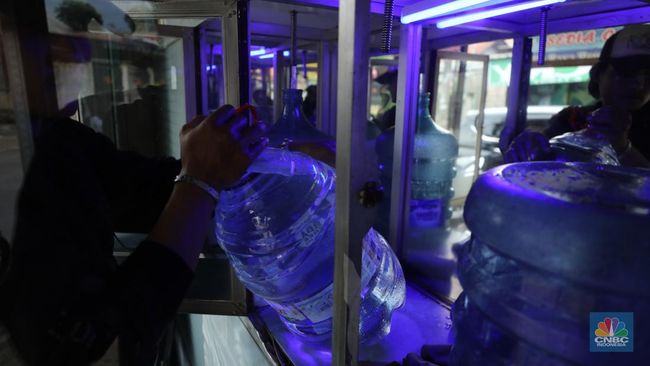 Cuan Bisnis Air Minum Isi Ulang Bikin Kaget, 1 Galon Dapat Segini