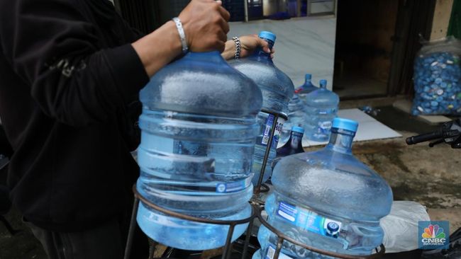 Air Minum Isi Ulang Harganya Murah Meriah, Sumber Airnya dari Sini