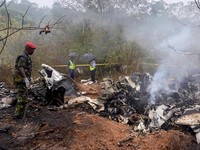 Kecelakaan Maut Pesawat Wisata Jatuh, Seluruh Penumpang Tewas