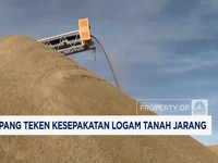 Video: Trump & PM Jepang Teken Kesepakatan Logam Tanah Jarang