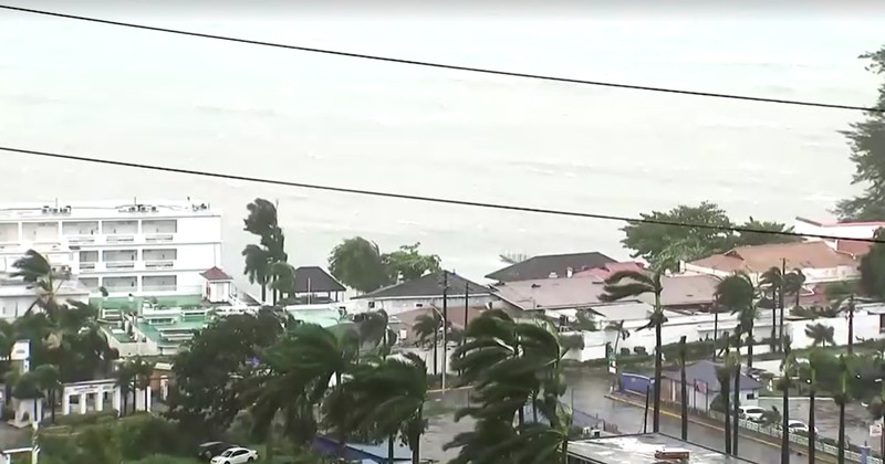STORM-MELISSA/CUBA A man herds cattle along the coastline ahead of Hurricane Melissa's landfall, in Santiago de Cuba, Cuba, October 28, 2025. REUTERS/Norlys Perez     TPX IMAGES OF THE DAY