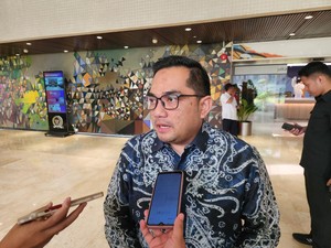 Komisi II DPR Usul Gaji PPPK Guru hingga Nakes di Daerah Ditanggung APBN