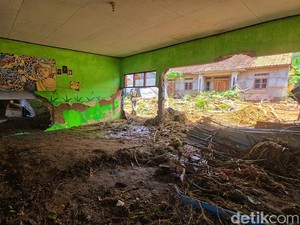Wajah SDN Cikahuripan Sukabumi Nyaris Tak Berbentuk Dihajar Banjir