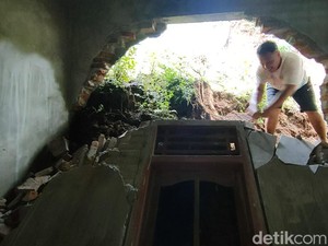 Rumah Warga Kokap Kulon Progo Jebol Diterjang Longsor