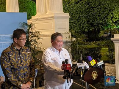 Airlangga Bocorkan Kisi-Kisi Aturan Baru DHE Eksportir