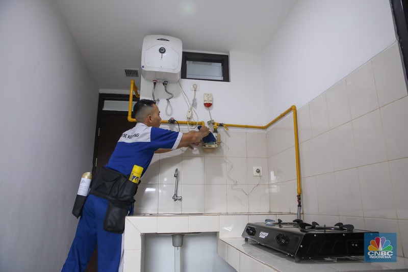 Pemerintah melalui Kementerian Perumahan dan Kawasan Permukiman (PKP) bersama Kementerian Sekretariat Negara (Kemensetneg) menyediakan hunian murah bagi Aparatur Sipil Negara (ASN), serta anggota TNI dan Polri di Wisma Atlet Pademangan, Jakarta, Rabu (29/10/2025). (CNBC Indonesia/Faisal Rahman) . Pemerintah melalui Kementerian Perumahan dan Kawasan Permukiman (PKP) bersama Kementerian Sekretariat Negara (Kemensetneg) menyediakan hunian murah bagi Aparatur Sipil Negara (ASN), serta anggota TNI dan Polri di Wisma Atlet Pademangan, Jakarta, Rabu (29/10/2025). (CNBC Indonesia/Faisal Rahman)
.