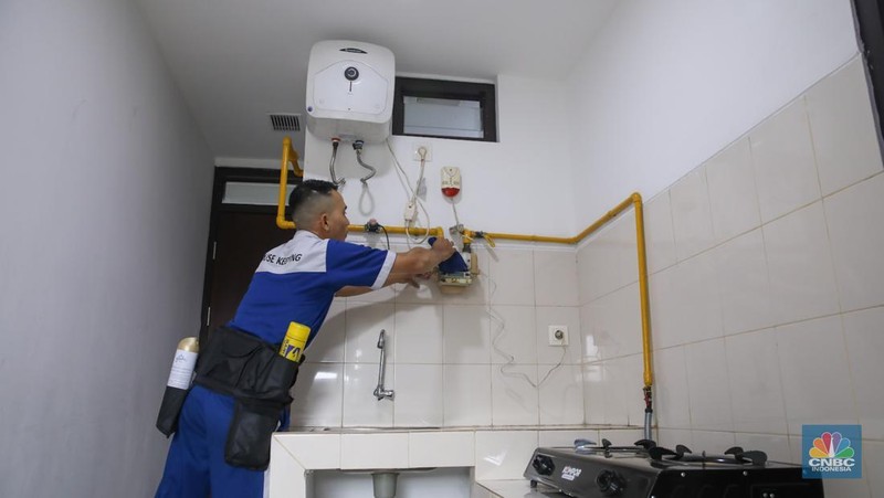 Pemerintah melalui Kementerian Perumahan dan Kawasan Permukiman (PKP) bersama Kementerian Sekretariat Negara (Kemensetneg) menyediakan hunian murah bagi Aparatur Sipil Negara (ASN), serta anggota TNI dan Polri di Wisma Atlet Pademangan, Jakarta, Rabu (29/10/2025). (CNBC Indonesia/Faisal Rahman) . Pemerintah melalui Kementerian Perumahan dan Kawasan Permukiman (PKP) bersama Kementerian Sekretariat Negara (Kemensetneg) menyediakan hunian murah bagi Aparatur Sipil Negara (ASN), serta anggota TNI dan Polri di Wisma Atlet Pademangan, Jakarta, Rabu (29/10/2025). (CNBC Indonesia/Faisal Rahman)
.