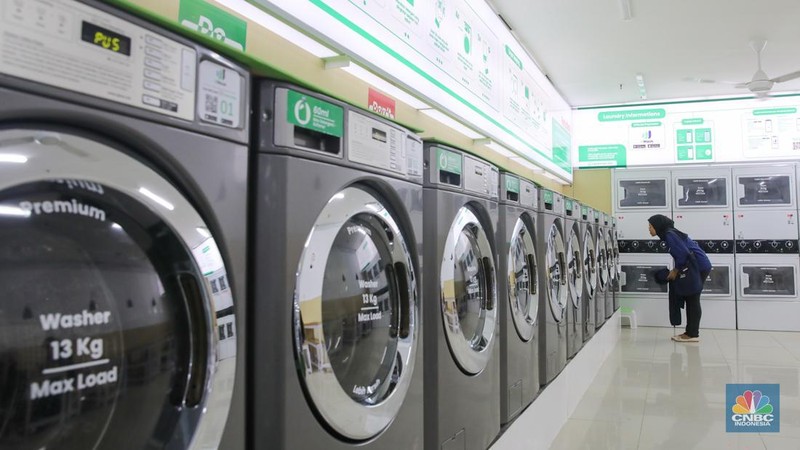 Pemerintah melalui Kementerian Perumahan dan Kawasan Permukiman (PKP) bersama Kementerian Sekretariat Negara (Kemensetneg) menyediakan hunian murah bagi Aparatur Sipil Negara (ASN), serta anggota TNI dan Polri di Wisma Atlet Pademangan, Jakarta, Rabu (29/10/2025). (CNBC Indonesia/Faisal Rahman) . Pemerintah melalui Kementerian Perumahan dan Kawasan Permukiman (PKP) bersama Kementerian Sekretariat Negara (Kemensetneg) menyediakan hunian murah bagi Aparatur Sipil Negara (ASN), serta anggota TNI dan Polri di Wisma Atlet Pademangan, Jakarta, Rabu (29/10/2025). (CNBC Indonesia/Faisal Rahman)
.