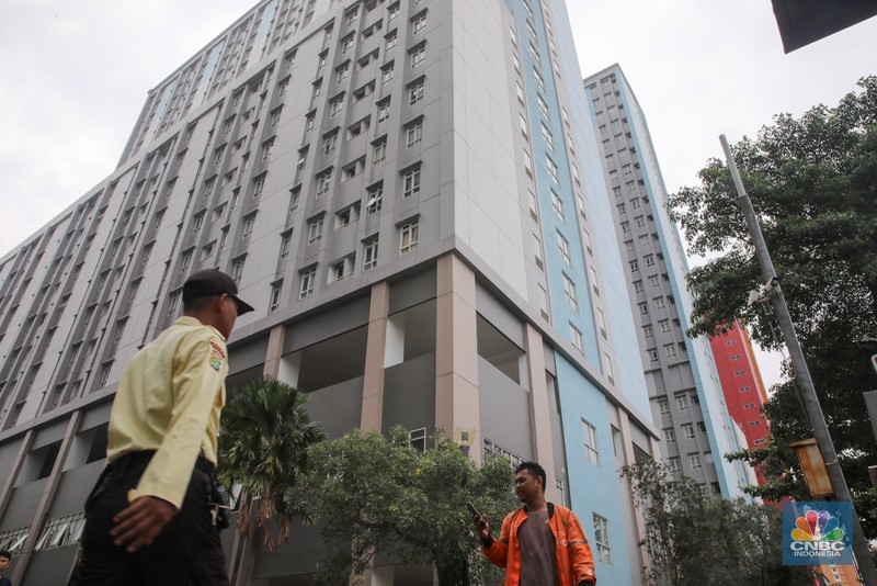 Pemerintah melalui Kementerian Perumahan dan Kawasan Permukiman (PKP) bersama Kementerian Sekretariat Negara (Kemensetneg) menyediakan hunian murah bagi Aparatur Sipil Negara (ASN), serta anggota TNI dan Polri di Wisma Atlet Pademangan, Jakarta, Rabu (29/10/2025). (CNBC Indonesia/Faisal Rahman) . Pemerintah melalui Kementerian Perumahan dan Kawasan Permukiman (PKP) bersama Kementerian Sekretariat Negara (Kemensetneg) menyediakan hunian murah bagi Aparatur Sipil Negara (ASN), serta anggota TNI dan Polri di Wisma Atlet Pademangan, Jakarta, Rabu (29/10/2025). (CNBC Indonesia/Faisal Rahman)
.