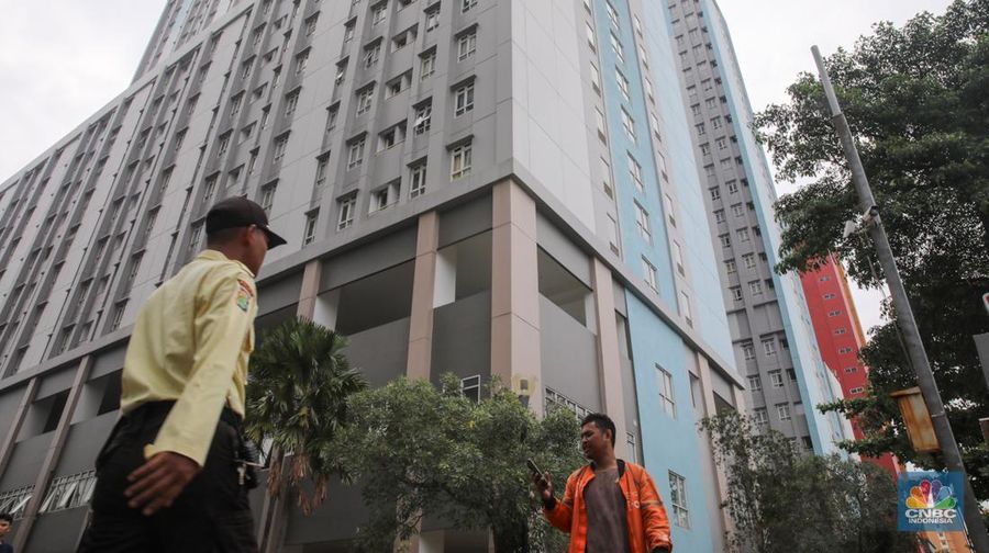 Pemerintah melalui Kementerian Perumahan dan Kawasan Permukiman (PKP) bersama Kementerian Sekretariat Negara (Kemensetneg) menyediakan hunian murah bagi Aparatur Sipil Negara (ASN), serta anggota TNI dan Polri di Wisma Atlet Pademangan, Jakarta, Rabu (29/10/2025). (CNBC Indonesia/Faisal Rahman) . Pemerintah melalui Kementerian Perumahan dan Kawasan Permukiman (PKP) bersama Kementerian Sekretariat Negara (Kemensetneg) menyediakan hunian murah bagi Aparatur Sipil Negara (ASN), serta anggota TNI dan Polri di Wisma Atlet Pademangan, Jakarta, Rabu (29/10/2025). (CNBC Indonesia/Faisal Rahman)
.