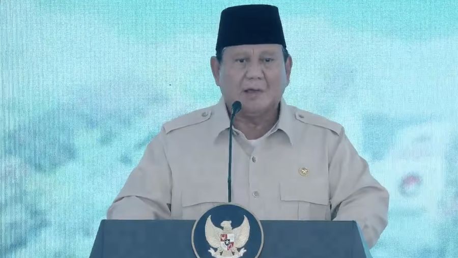 Presiden RI Prabowo Subianto memberi sambutan dalam acara pemusnahan barang bukti narkoba 214,84 ton senilai Rp 29,37 Triliun Periode Satu Tahun Presiden RI. (Tangkapan Layar Youtube)