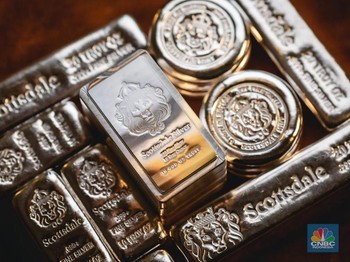 Dunia Dilanda Perang Bertubi-tubi, Harga Perak Melonjak Drastis