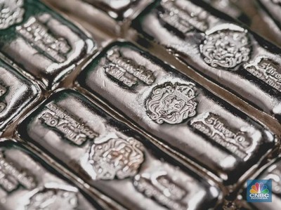 Harga Perak Ambles dalam Sepekan, Kini US$50/ons