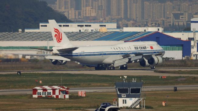 Potret Pesawat Xi Jinping Tiba di Korsel Jelang Pertemuan dengan Trump