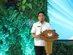 Wamendagri Dorong Sinergi Pemda Kalimantan-Sulawesi Sukseskan PSN