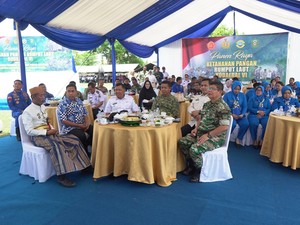 Takalar Pamer Hasil Panen Raya Rumput Laut Punaga di Hadapan Presiden