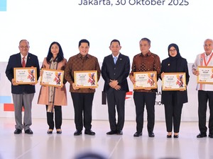 Konsisten Gelar Event Balap Sepeda, Banyuwangi Raih Penghargaan PB ISSI