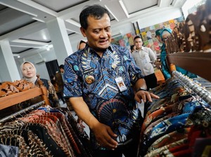 Ahmad Luthfi Dorong UMKM Batik di Sragen Jadi Motor Ekonomi Rakyat