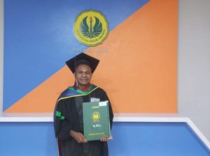 Cerita Rio Kuliah Biologi dengan Beasiswa di UNJ, Ingin Mengabdi di Papua