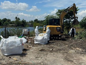 Satgas Cesium Angkut 558,8 Ton Material Terpapar Zat Radiokatif dari Cikande