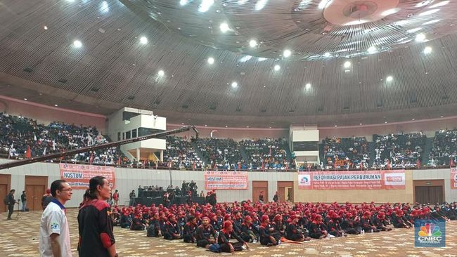 Ribuan Buruh Batal Demo Besar-besaran di DPR, Ini Penjelasannya