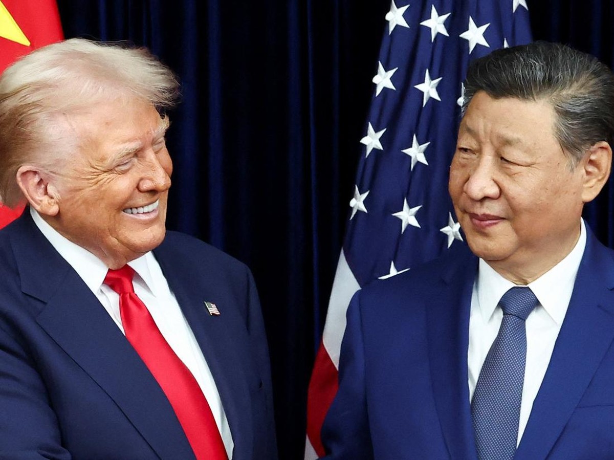 Trump Buka Akses Chip Nvidia H200 ke China dengan Syarat Pungutan 25%