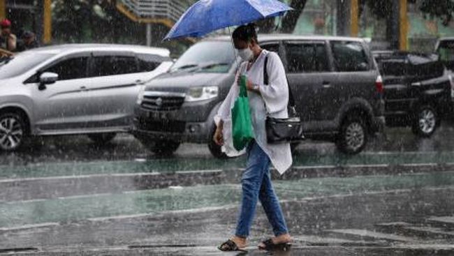 BPBD DKI Jakarta Imbau Warga Waspadai Hujan Lebat