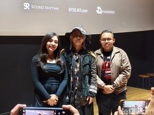 Video: HYDE Konser di Indonesia gegara Pengin Makan Rendang