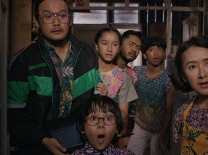 Sinopsis Film Keluarga Super Irit, Strategi Bertahan Hidup In This Economy