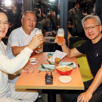 Bos Hyundai dan Samsung Ditraktir Manusia Rp3.000 Triliun Chimaek