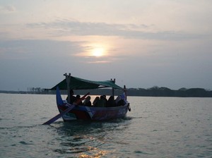 Bayar Rp 200 Ribuan, Bisa ke 13 Destinasi dan Masuk Area Makam Raja Demak