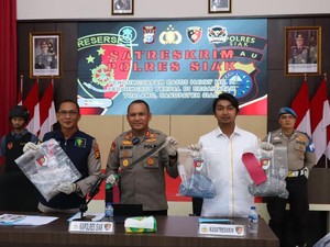 Motif Pria Dibunuh Lalu Dikubur Pakai Terpal di Siak gara-gara Hotspot