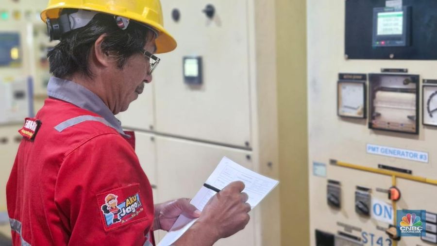 Suasana di Pembangkit Listrik Tenaga Air (PLTA) Tonsealama di Tondano Utara, Kabupaten Minahasa, Sulawesi Utara (30/10/2025). Adapun, PLTA Tonsealama merupakan salah satu PLTA tertua di Indonesia. (CNBC Indonesia/Verda Nano Setiawan)