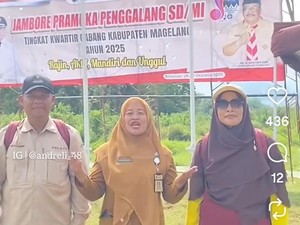 Bikin Panik! Banner Roboh Saat Panitia Jambore Asyik Ngevlog di Magelang