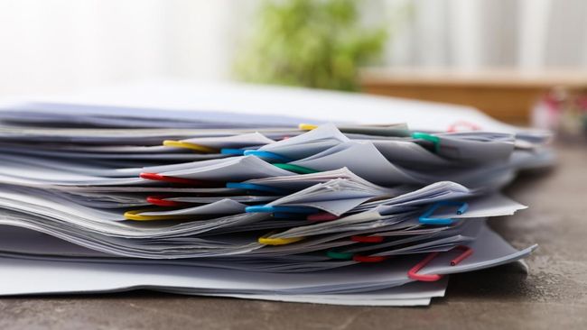 Kepala Negara Lengser Karena Salah Pakai Huruf, Lalu Masuk Penjara