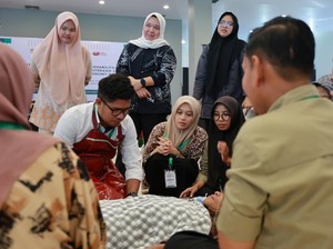 Tangani Masalah Lansia, Kemensos Gelar Pelatihan Care Economy di Sulsel