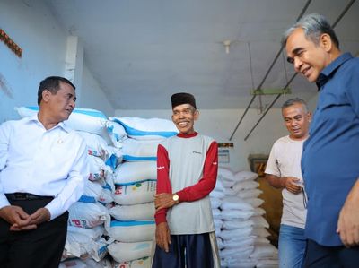 Mentan Amran-Ketua MPR Turun Sidak Kios Pupuk, Begini Hasil Temuannya