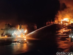 Pertamina Pastikan Insiden Mobil Tangki BBM di Cianjur Sudah Ditangani