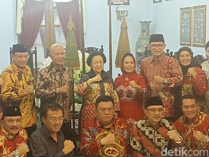 Megawati Gelar Pertemuan Tertutup dengan Kepala Daerah PDIP Jatim